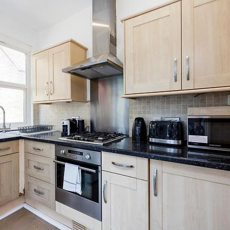 Welcomestay Colliers Wood Two Bed Apartment - Home Away From Home 伦敦 外观 照片
