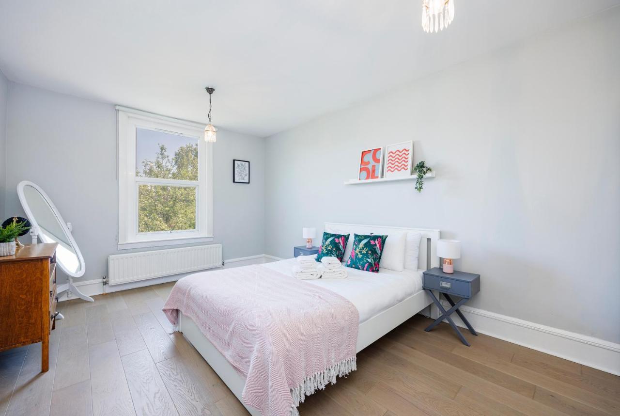 Welcomestay Colliers Wood Two Bed Apartment - Home Away From Home 伦敦 外观 照片