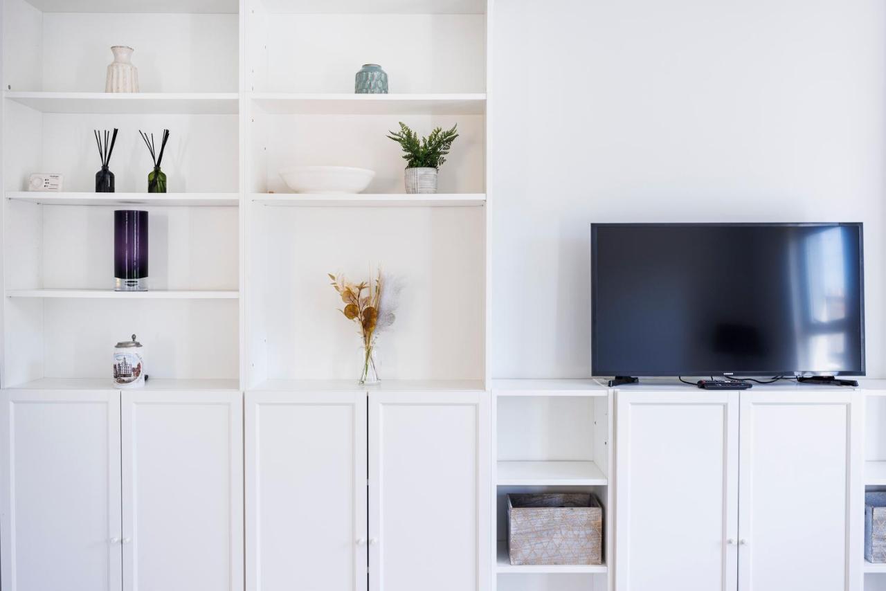 Welcomestay Colliers Wood Two Bed Apartment - Home Away From Home 伦敦 外观 照片