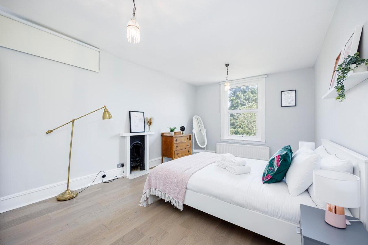 Welcomestay Colliers Wood Two Bed Apartment - Home Away From Home 伦敦 外观 照片