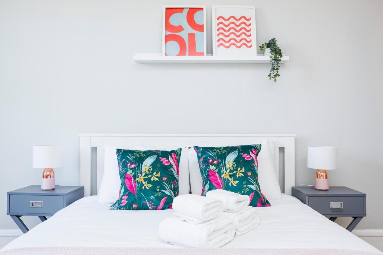 Welcomestay Colliers Wood Two Bed Apartment - Home Away From Home 伦敦 外观 照片